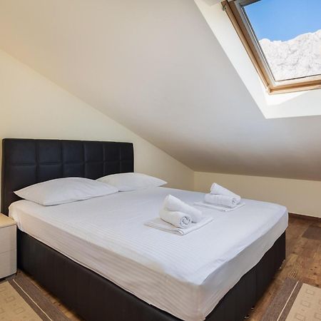 Filip Apartments - Free Parking By The House Makarska Exterior photo