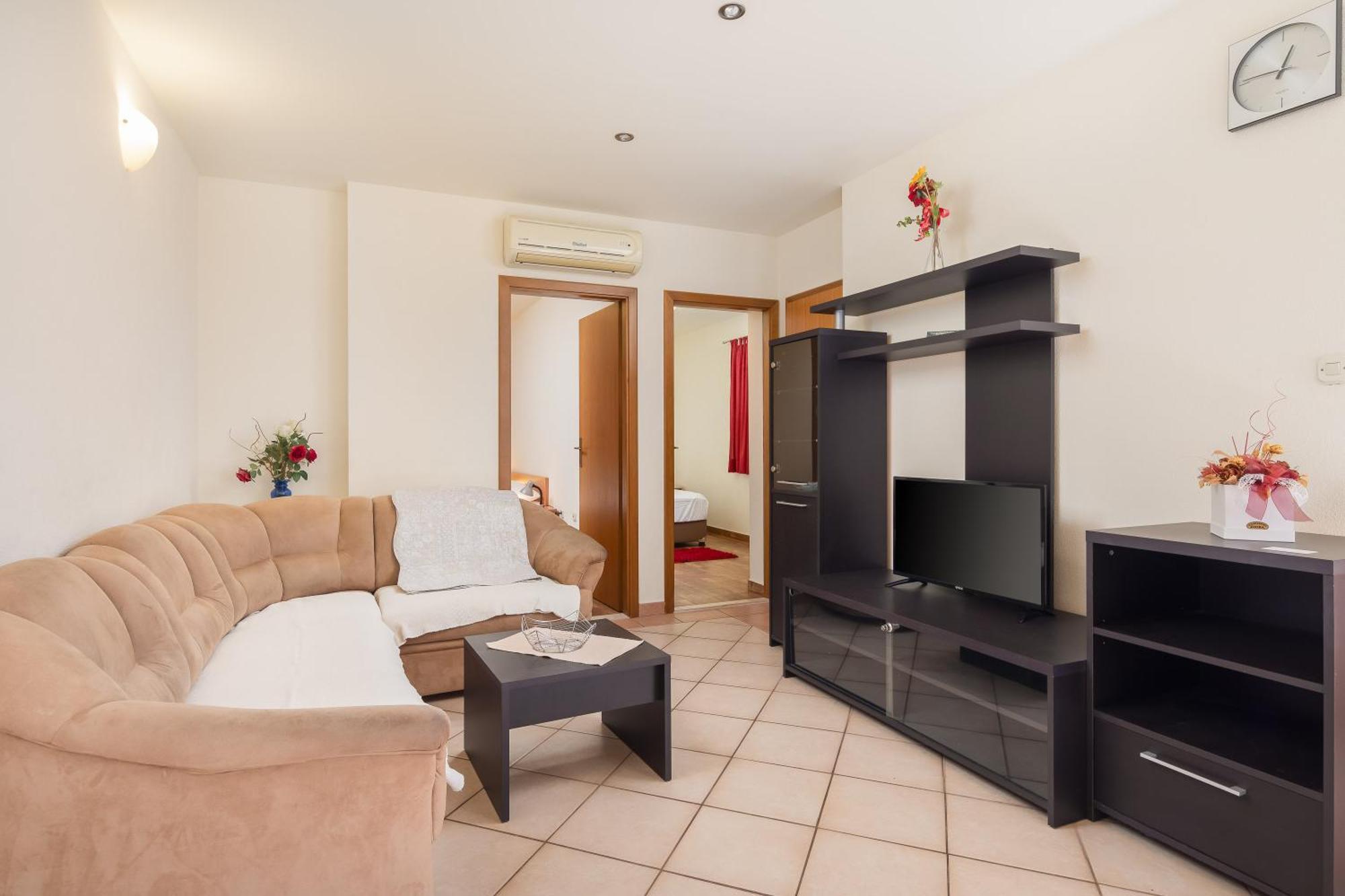 Filip Apartments - Free Parking By The House Makarska Exterior photo