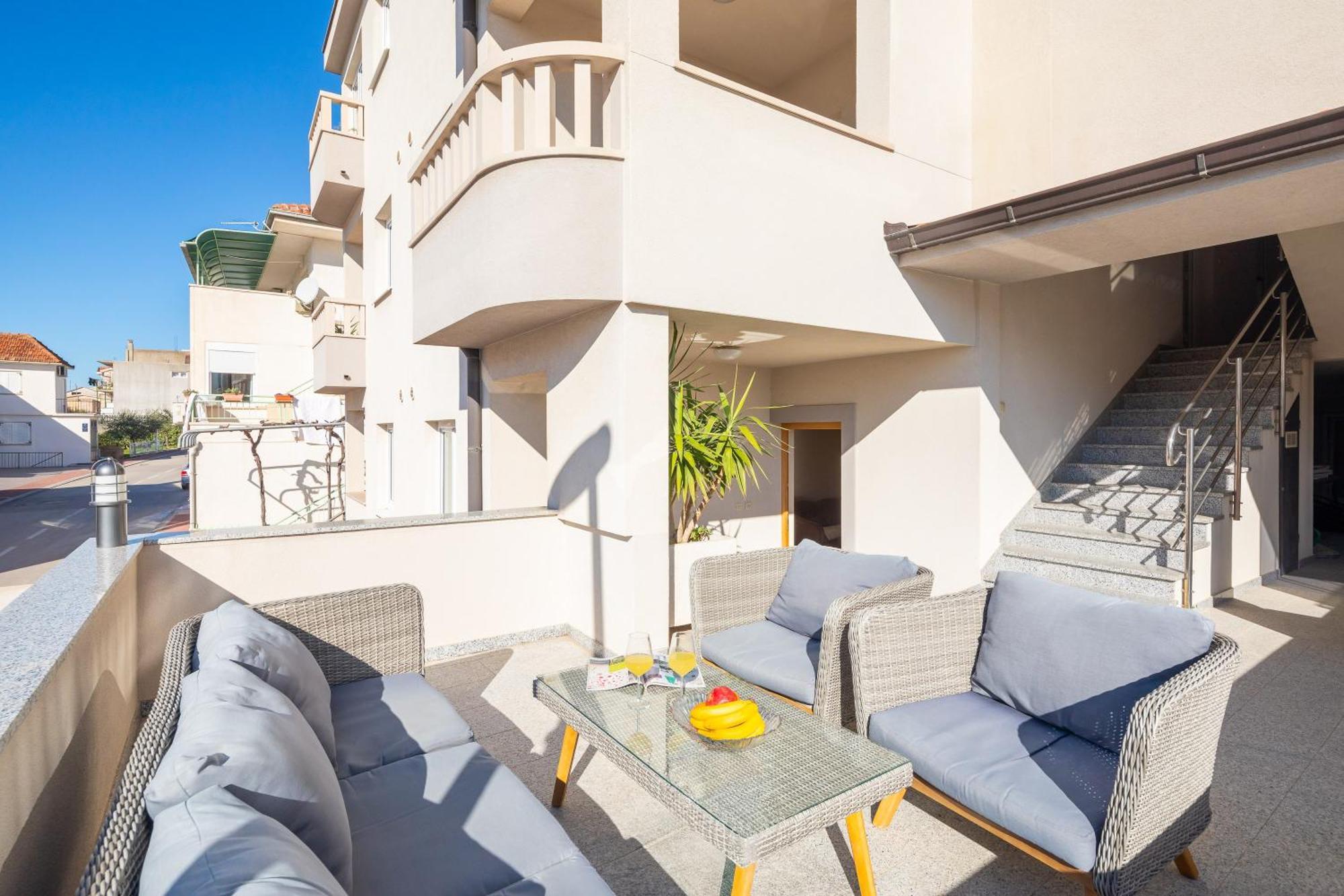 Filip Apartments - Free Parking By The House Makarska Exterior photo